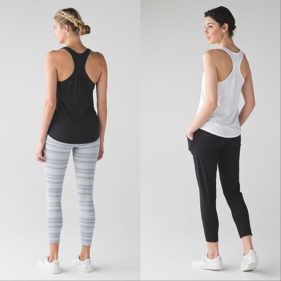 Lululemon Yogi Everyday Tank Bundle of 2 Size 6-8 - Picture 1 of 9